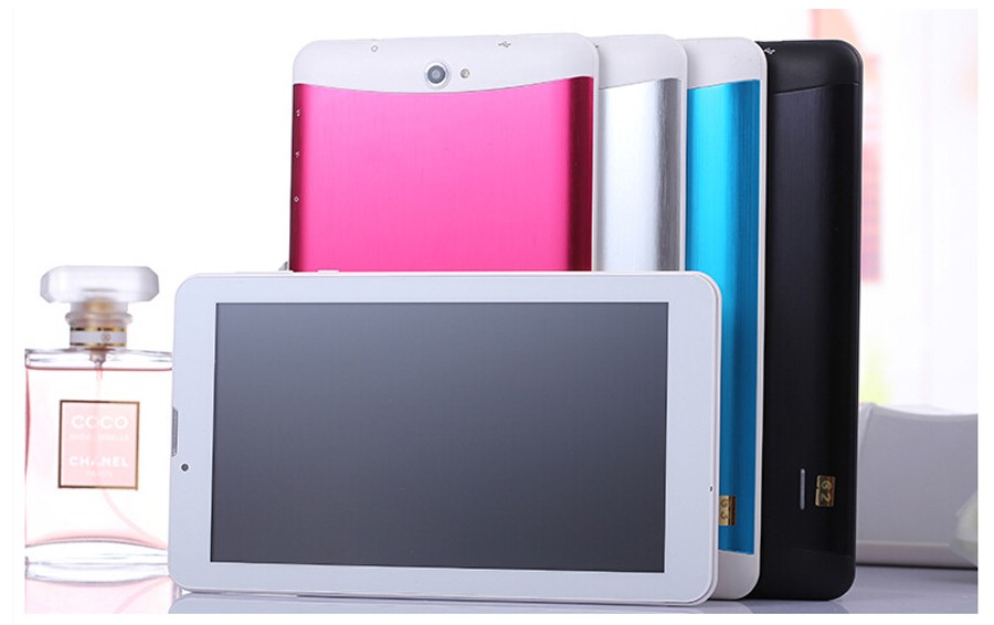 3G Tablet PC A33 Quad Core 7 tommer Android 4.4 Tablet IPS 1024x600 8G ROM Dual SIM Dual Camera WiFi GPS